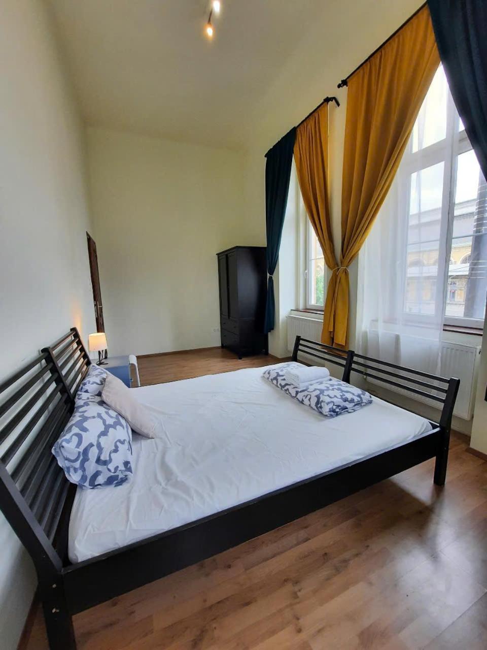 Kerepesi City Apartment บูดาเปสต์ ภายนอก รูปภาพ